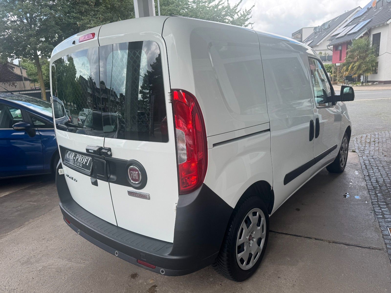 Fahrzeugabbildung Fiat Doblo SX Kasten Innenausbau/Navi/1.Hand