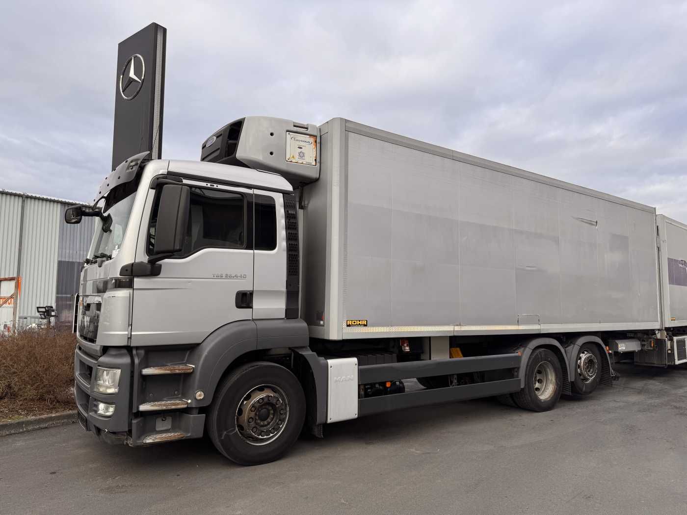 Fahrzeugabbildung MAN TGS 26.440 6x2 BL LBW 2.000kg Carrier Supra 1150