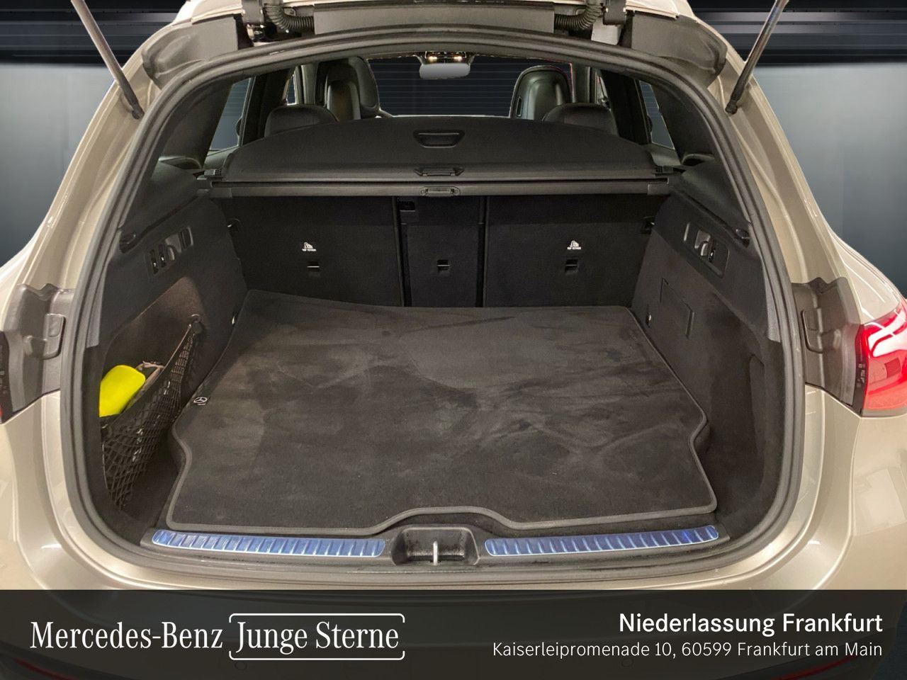 Mercedes-Benz GLC 300e 4M AMG Pre Offroad Sitzkli AHK HUD HAL foto 8