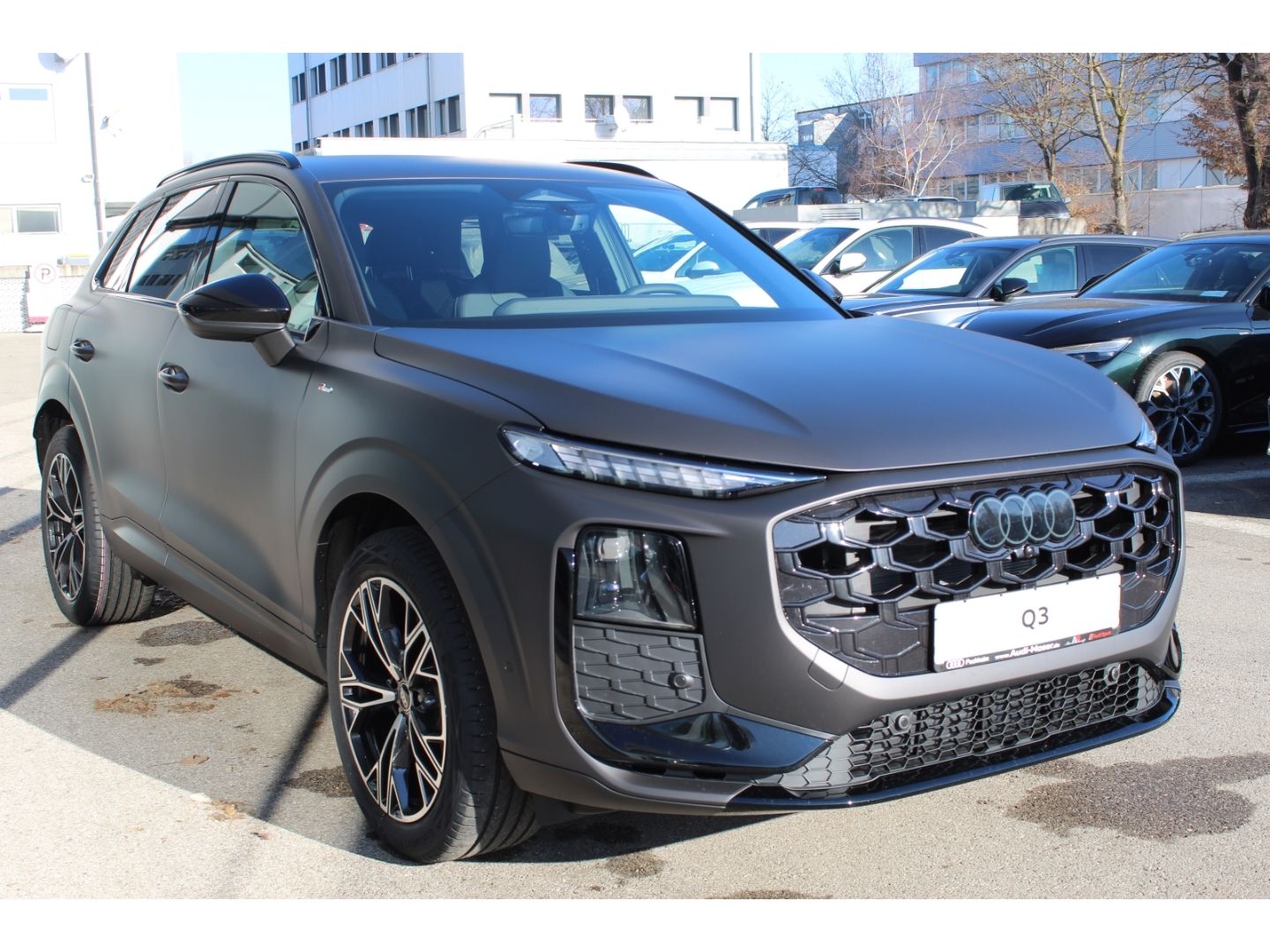 Q3 qu.Str. S-Line*Tech+*Black*Matt*Leder*Sofort!