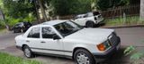 Mercedes-Benz Mercedes Benz W124 300 Diesel - Mercedes-Benz 300: 300d W124