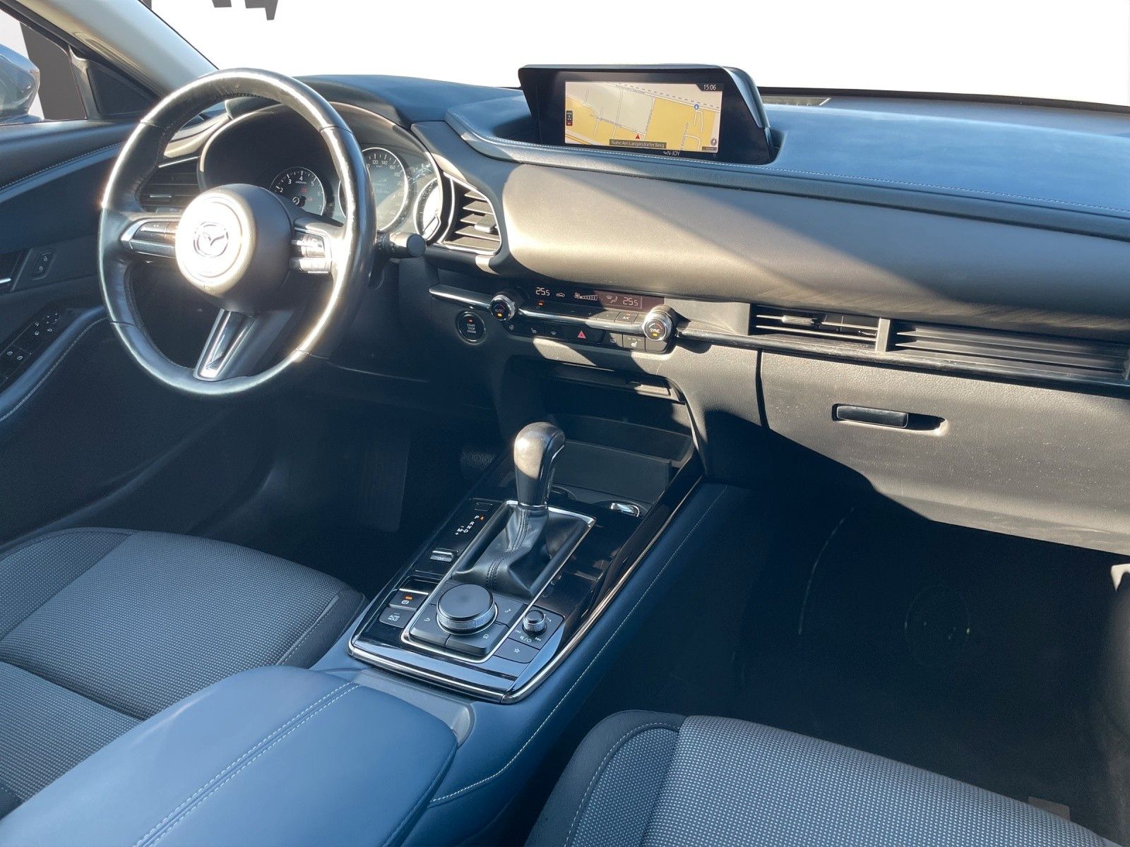 Fahrzeugabbildung Mazda CX-30  2.0 150PS Selection/ACC/HUD/RFK