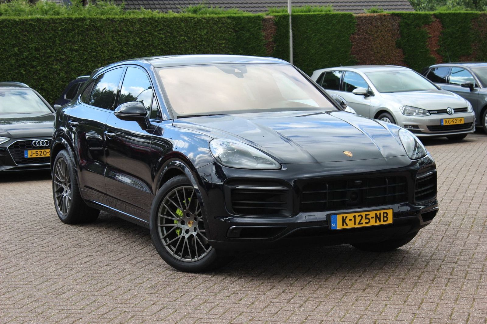 PORSCHE Cayenne Coupé 3.0 E-Hybrid / Trekhaak / Panorama