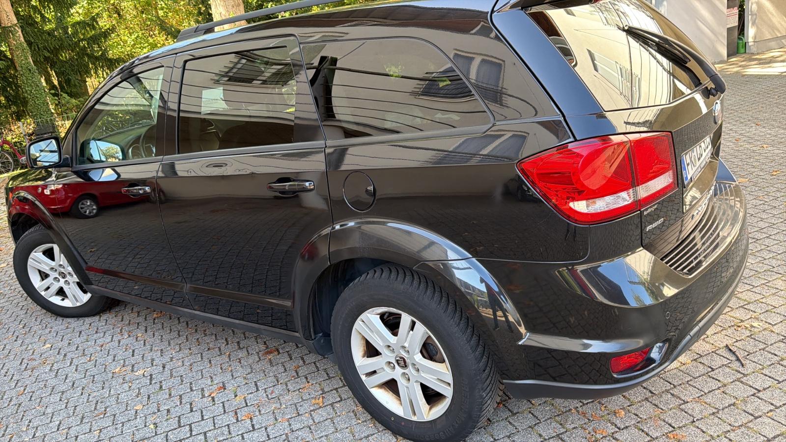 Fiat Freemont 2.0 16V Multijet Automatik Allrad L...