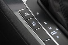 Fahrzeugabbildung Volkswagen Golf VII VARI. 2.0D ALLTRACK 4M NAVI/KAMERA/AHK