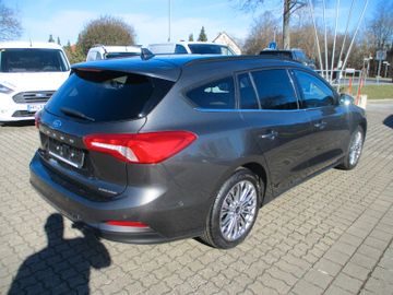 Ford Focus Turnier Titanium X LED + BLIS + NAVI +Wint