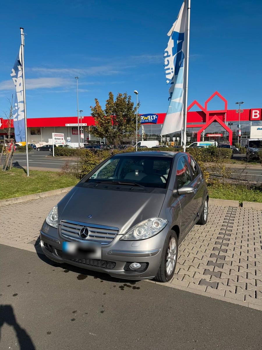 Mercedes-Benz A 200