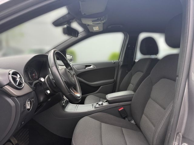 B 180 Style CDI Navi Leder SHZ Parklenkass.