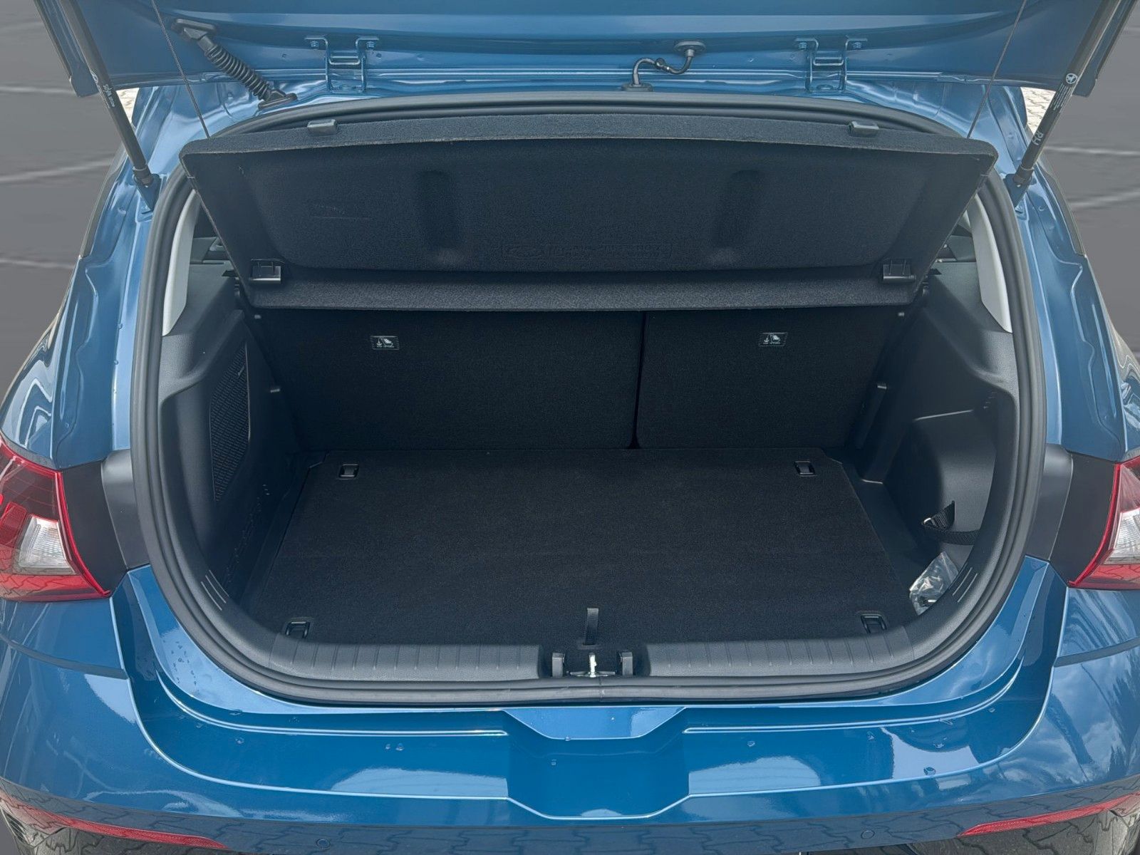 Hyundai i20 - Bild 18