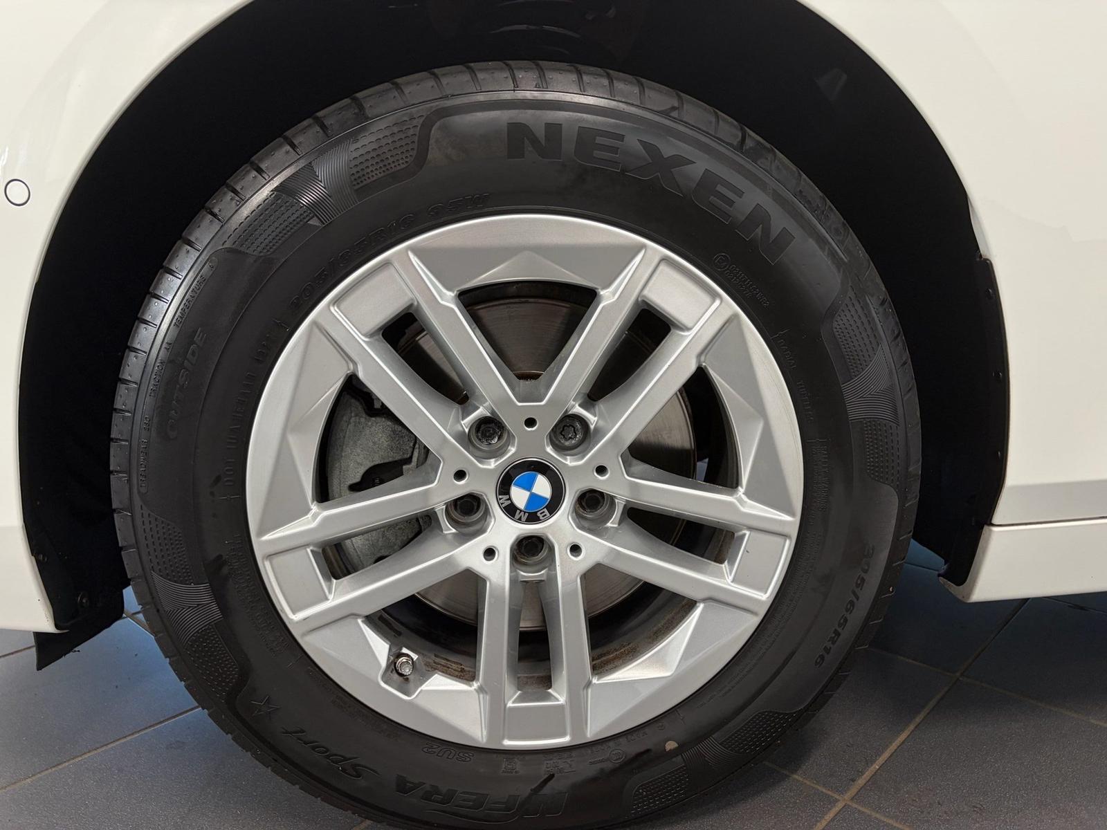 BMW Active 218i Active Tourer HUD PANO ACC AHK RFK NAVI LM, миниатюра 6