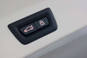 BMW X3 xDrive20i PANO LASER LEDER HUD RFK 19"