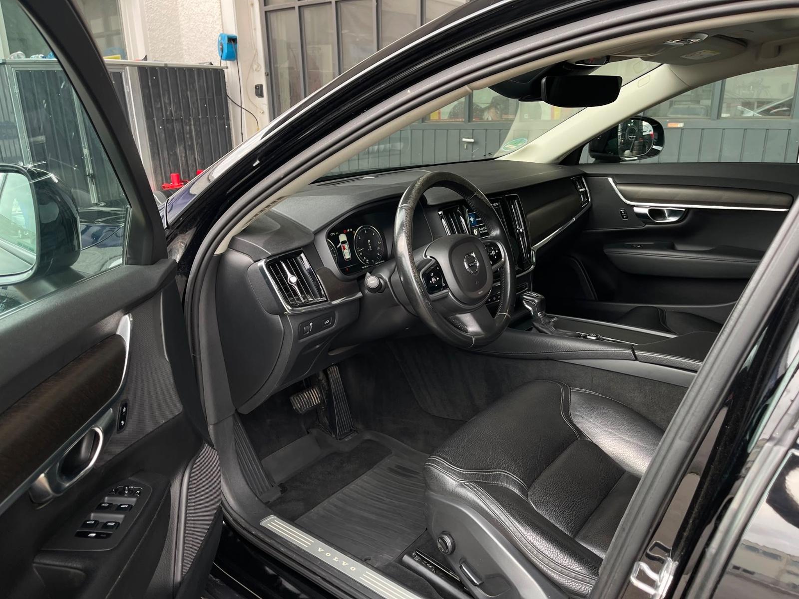 VOLVO V90 CROSS COUNTRY D5 235CH AWD