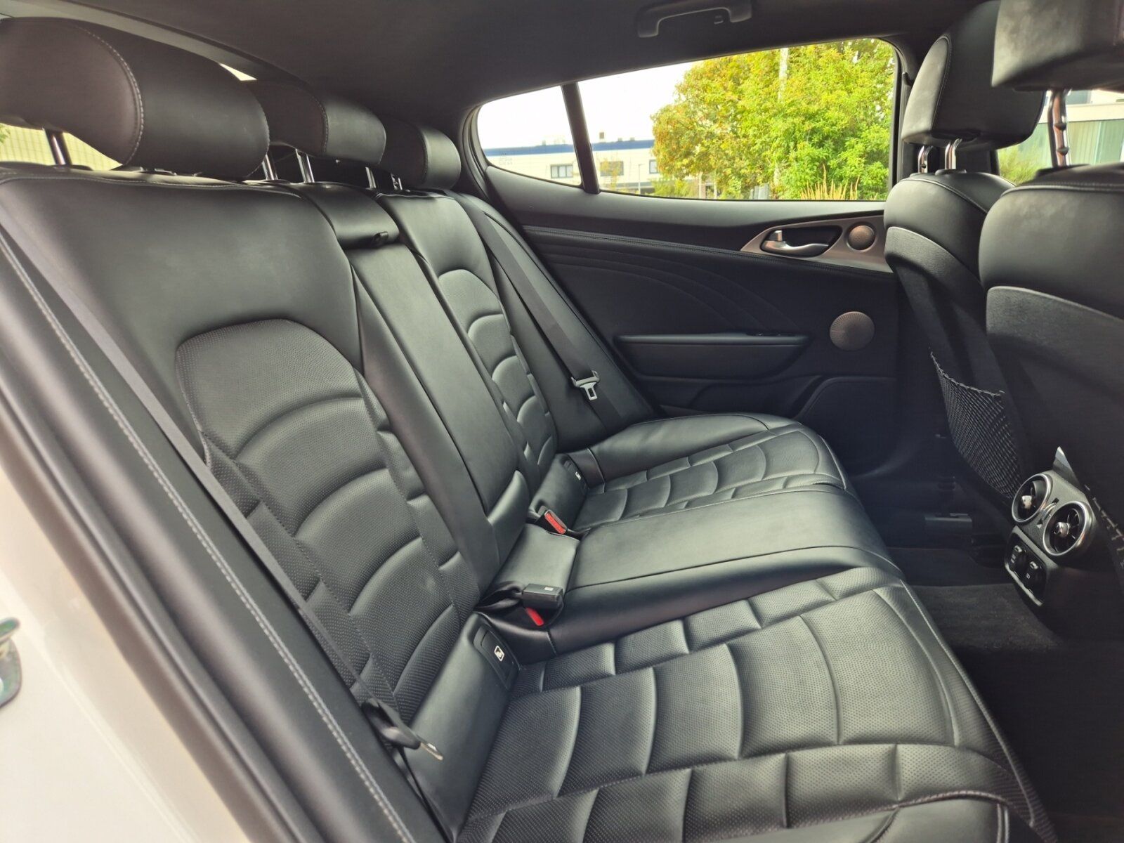 Fahrzeugabbildung Kia Stinger GT 3.3 V6 4WD Navi GD Distanzscheiben