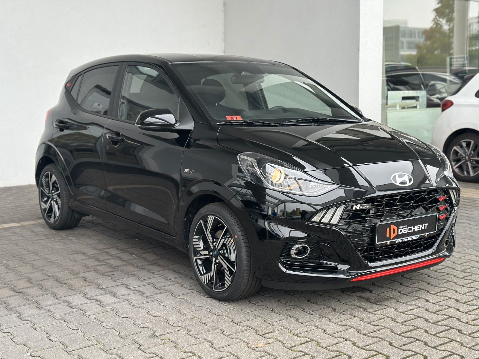 Fahrzeugabbildung Hyundai i10 1.0 N Line Kamera,Navi,SHZ,Klimaaut.,PDC,LM