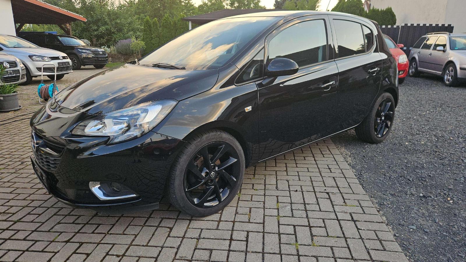 Opel Corsa 1.4 Color Edition