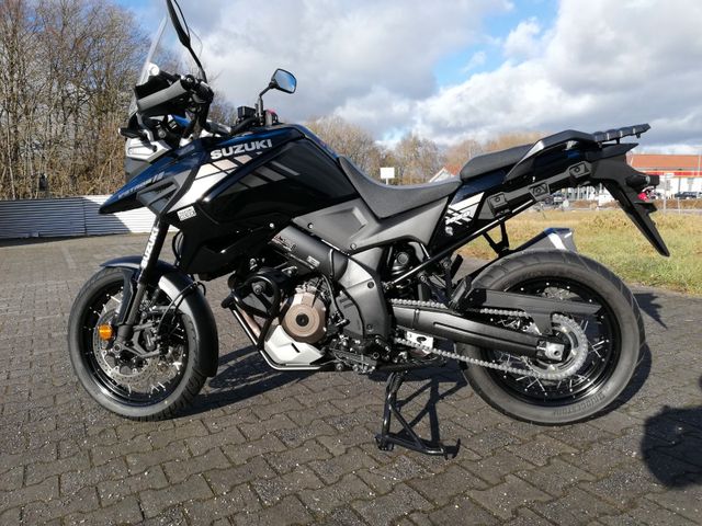 Suzuki DL 1050 XT V-Strom "1.Hd, wenig km, top"