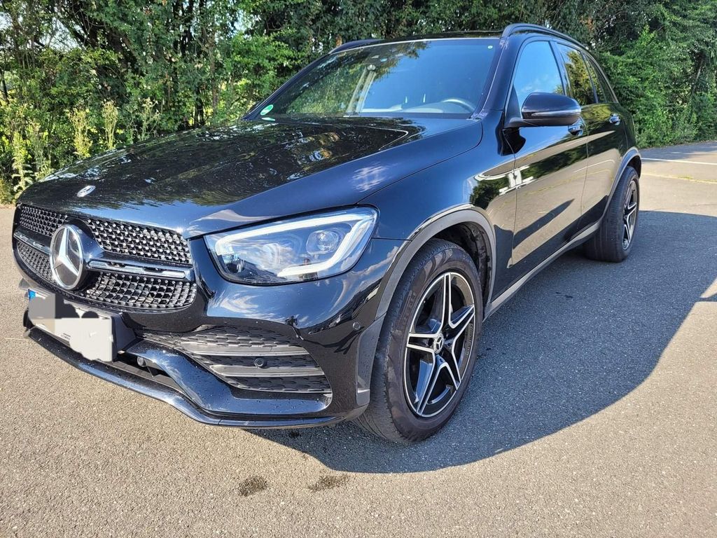 Image of Mercedes-Benz GLC 220