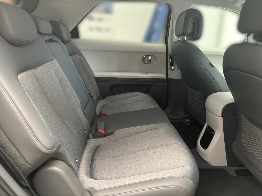 Fahrzeugabbildung Hyundai IONIQ 5 4WD 77,4kWh Techniq Assi-Paket & Pano-Da