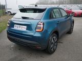 Fiat 600 HYBRID ICON 1.2 110 PS DCT6 KOMFORT NAVI KAM - Fiat 600 SUV
