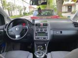 Volkswagen vw Touran Sport - Volkswagen Touran: Sport