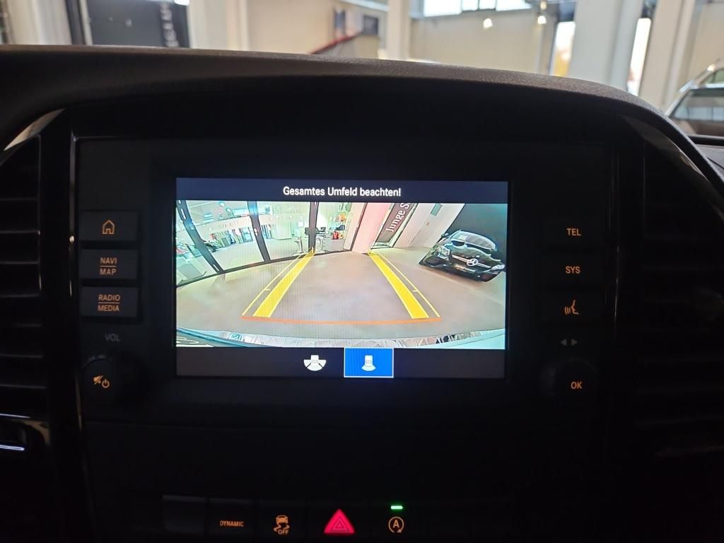 Fahrzeugabbildung Mercedes-Benz Vito 119 Kasten kompakt 4x4 LED Navi PTS RFK SHZ