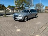 Mercedes-Benz Mercedes E250 CDI Elegance - Baujahr 2011 - Mercedes-Benz E 250 in Bremen