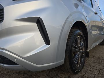 Bild 7 Ford Transit Custom 320 L2 Limited Doka FWD AHK Navi