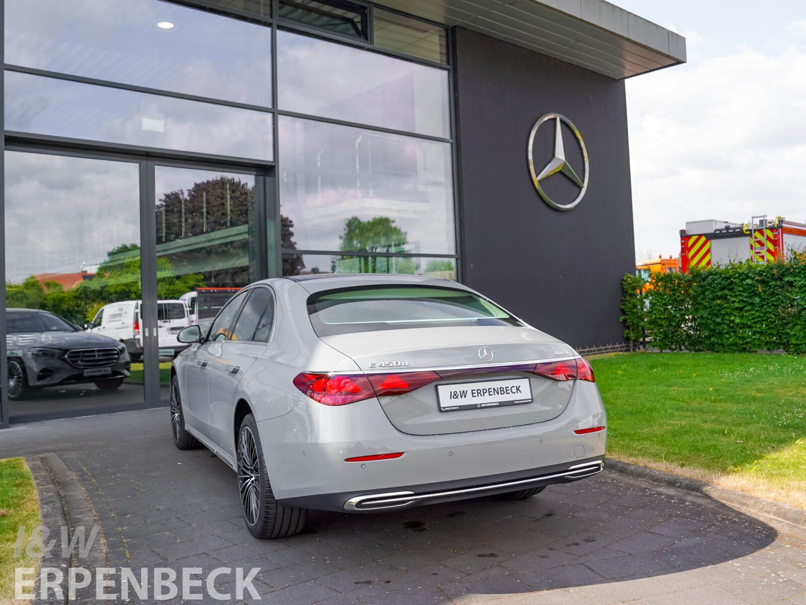 Fahrzeugabbildung Mercedes-Benz E 450 d Exclusive Premium Plus 4Matic