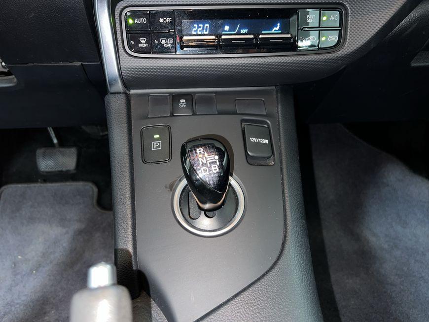 Toyota Auris Touring Sports