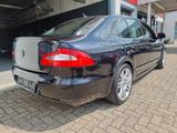 Skoda Superb Elegance 1.8 TSI Leder/Bi-Xenon/8xBereift - Skoda Superb: Elegance