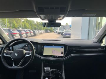 Volkswagen Touareg - 11