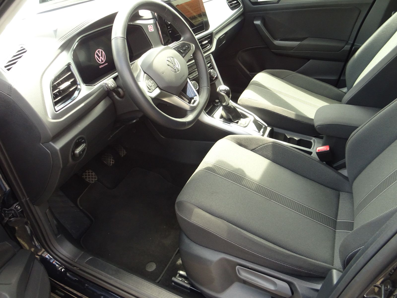 Volkswagen T-Roc 1.0 TSI Life Virt Led Navi/App PDC SHZ foto 7