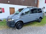 Volkswagen VW T6 Transporter Camperausbau - graue Volkswagen T6 andere