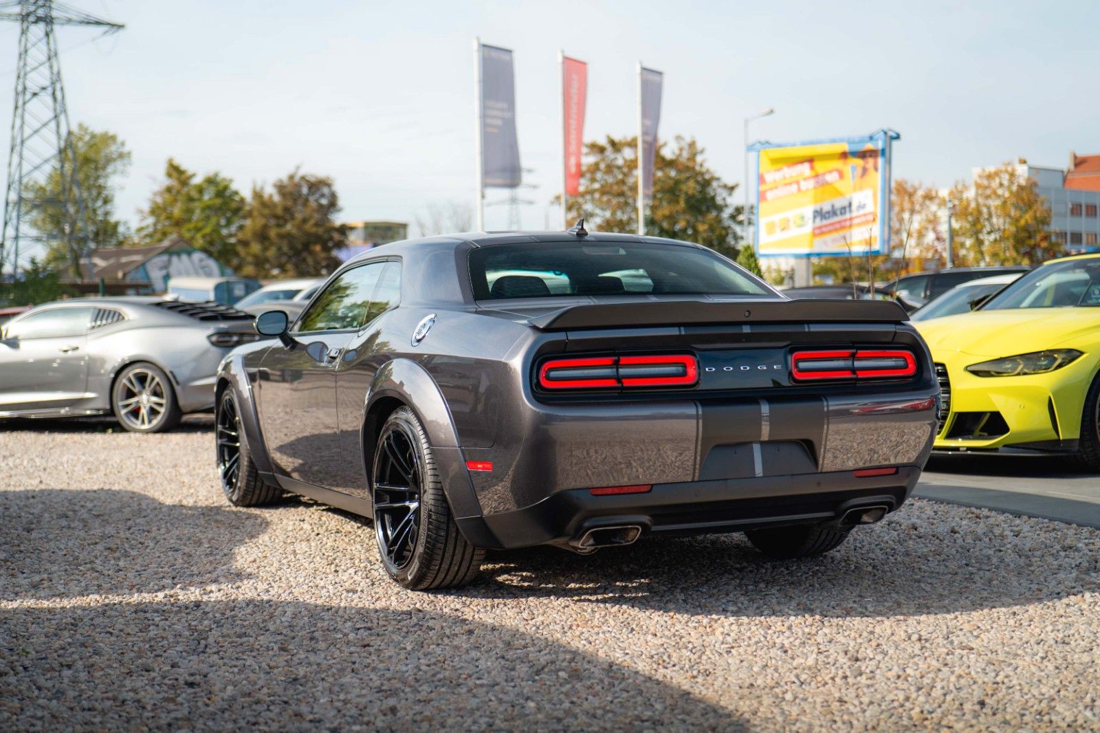 Fahrzeugabbildung Dodge Challenger 5.7 V8 R/T SRT WIDE BODY Super Track