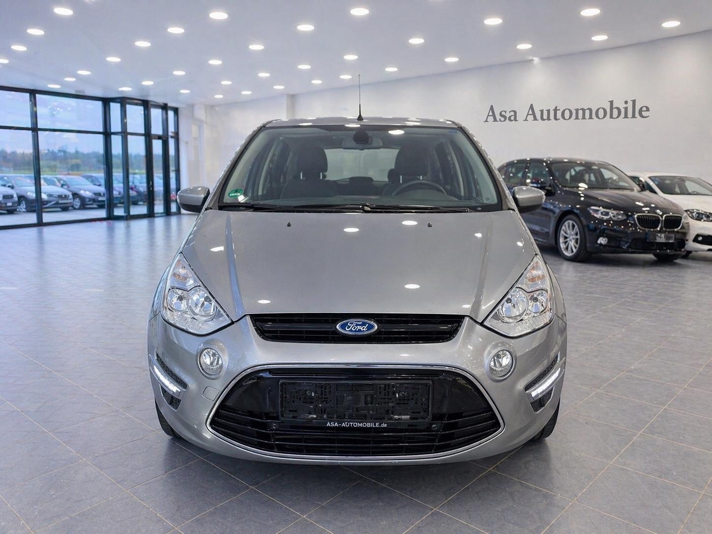 Ford S-Max S-MAX Titanium 7 Sitze