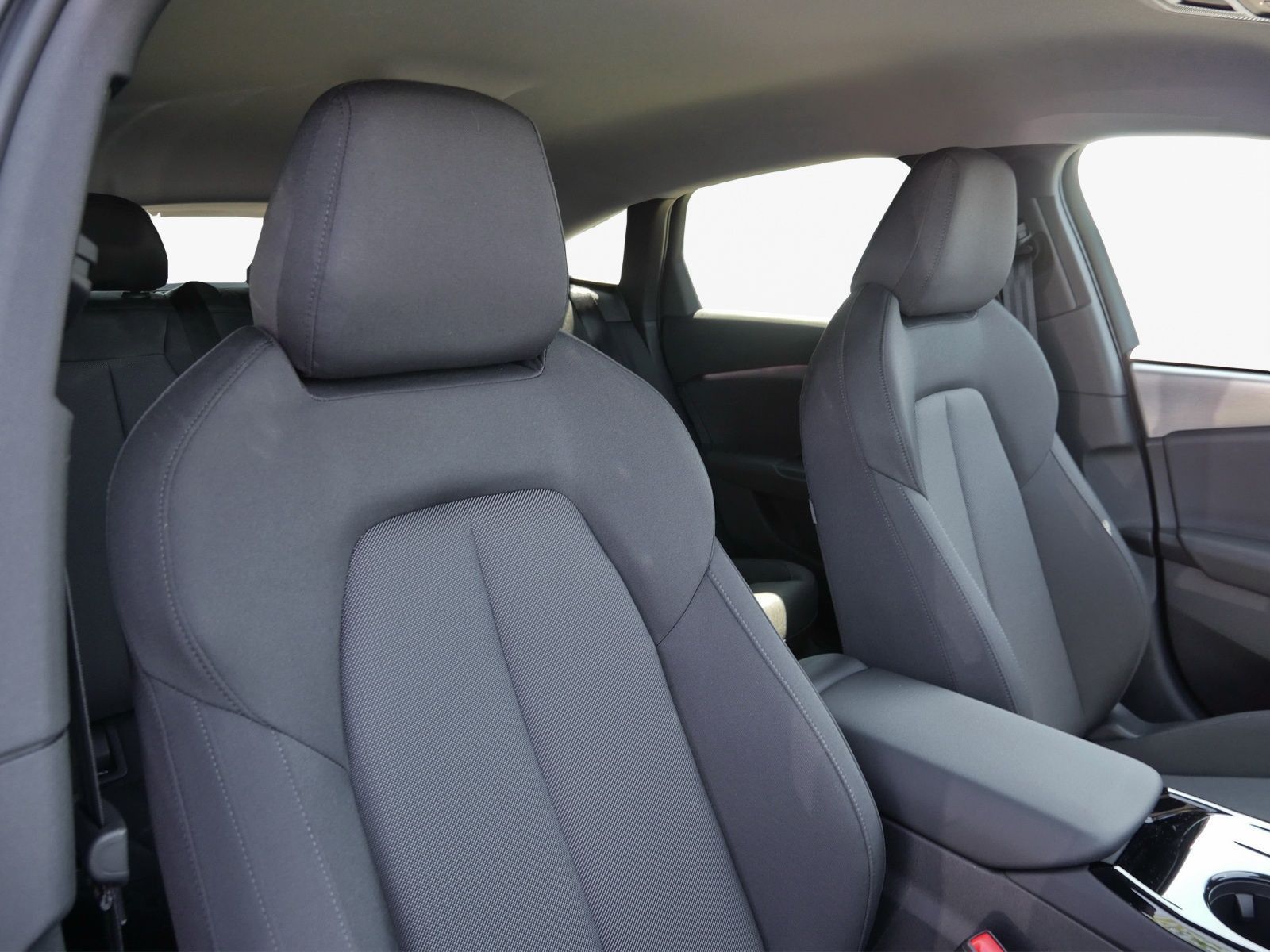 Audi A6 e-tron - Bild 11