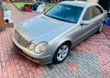 Mercedes-Benz Mercedes Benz E220 CDI - Mercedes-Benz E 220 aus 2003: Cdi