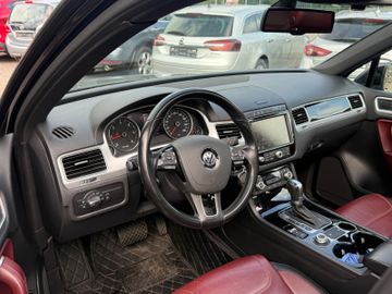 Volkswagen Touareg - 9