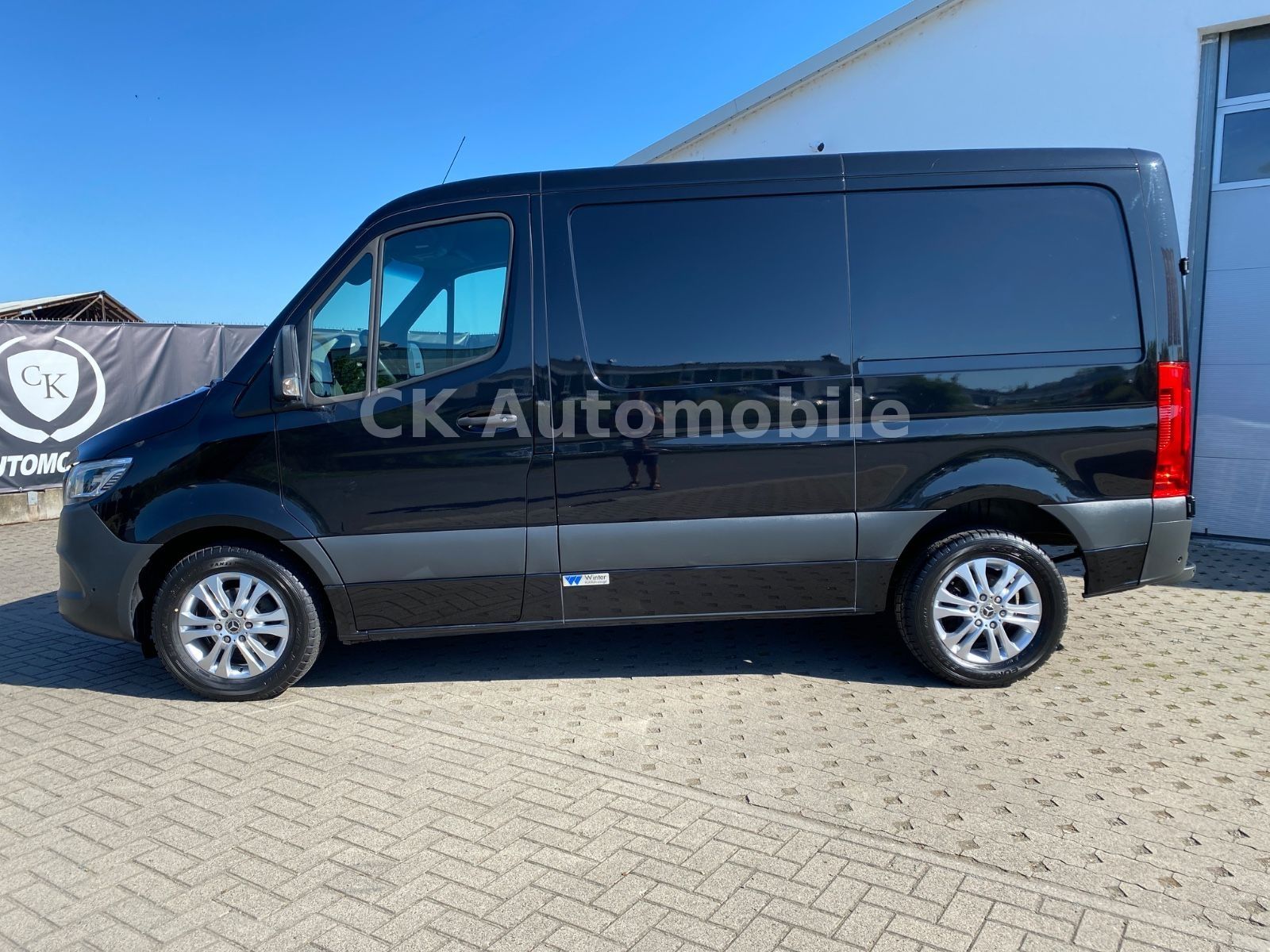 Fahrzeugabbildung Mercedes-Benz Sprinter III Kühlkasten 317CDI/Navi/LED/360°Kam