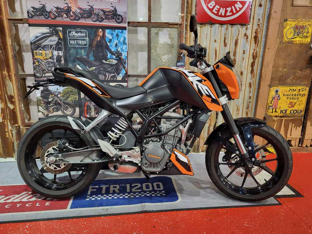 KTM DUKE 200 