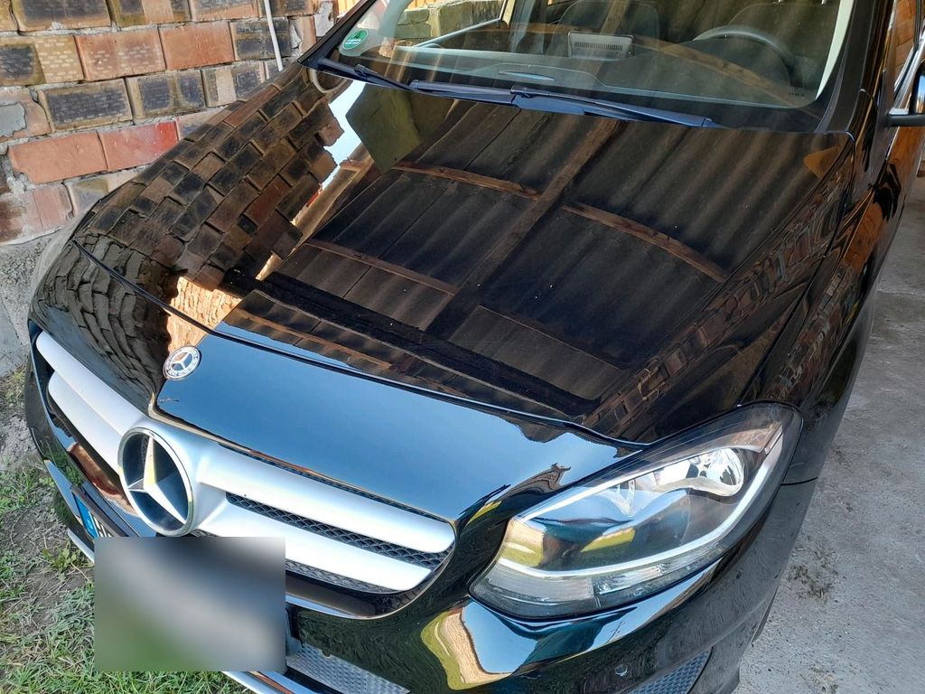 Image of Mercedes-Benz B 200