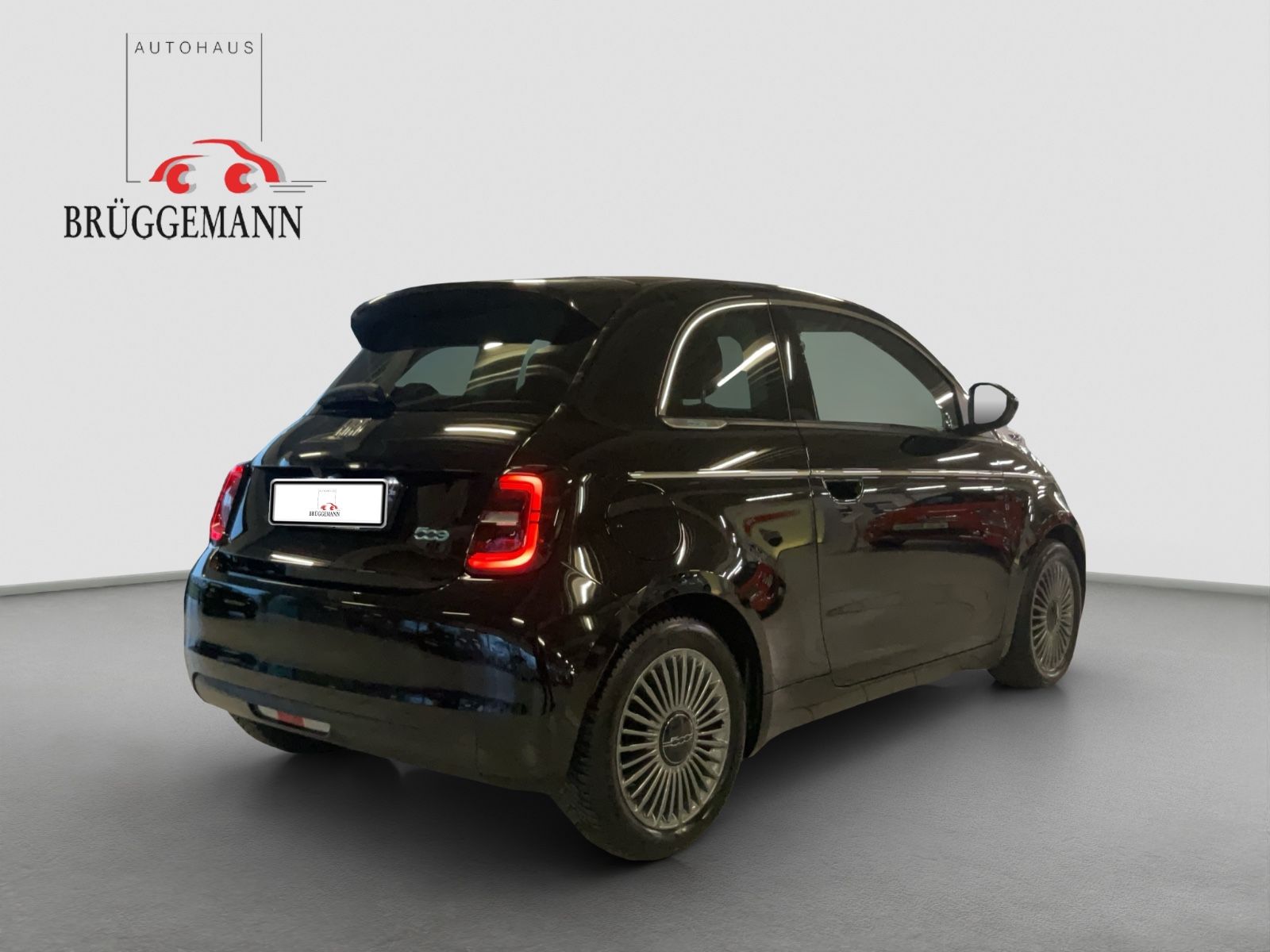 Fahrzeugabbildung Fiat 500e Icon