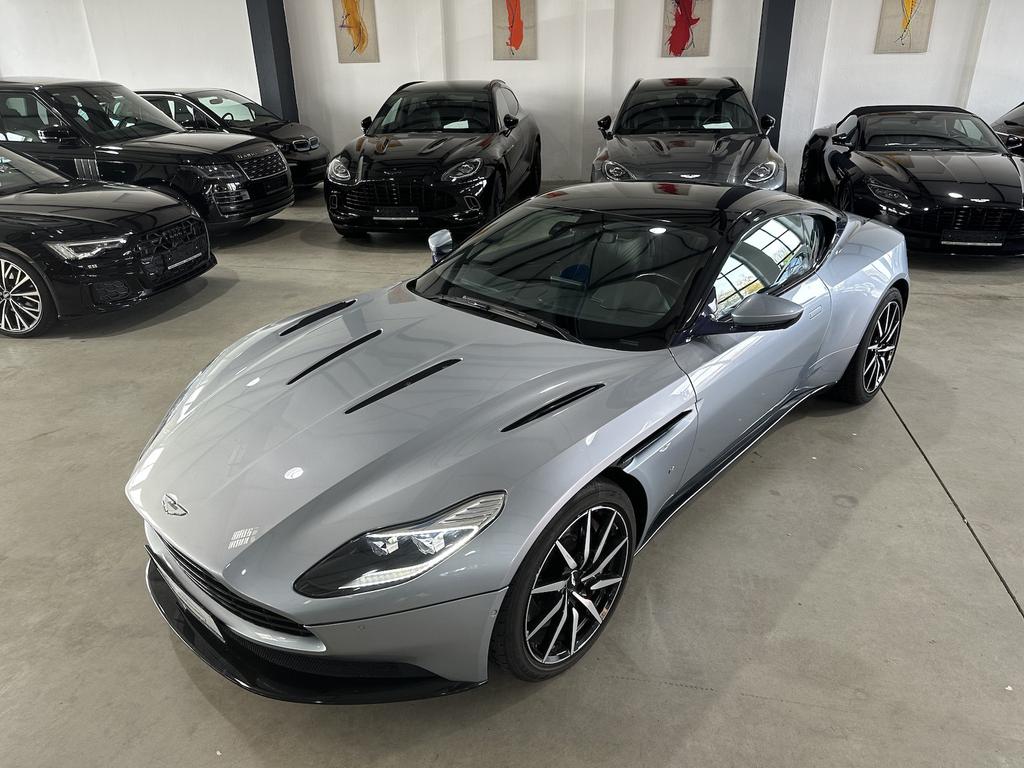 Aston Martin DB11