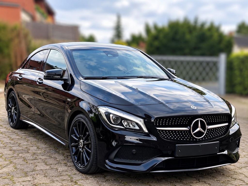 Image of Mercedes-Benz CLA 200