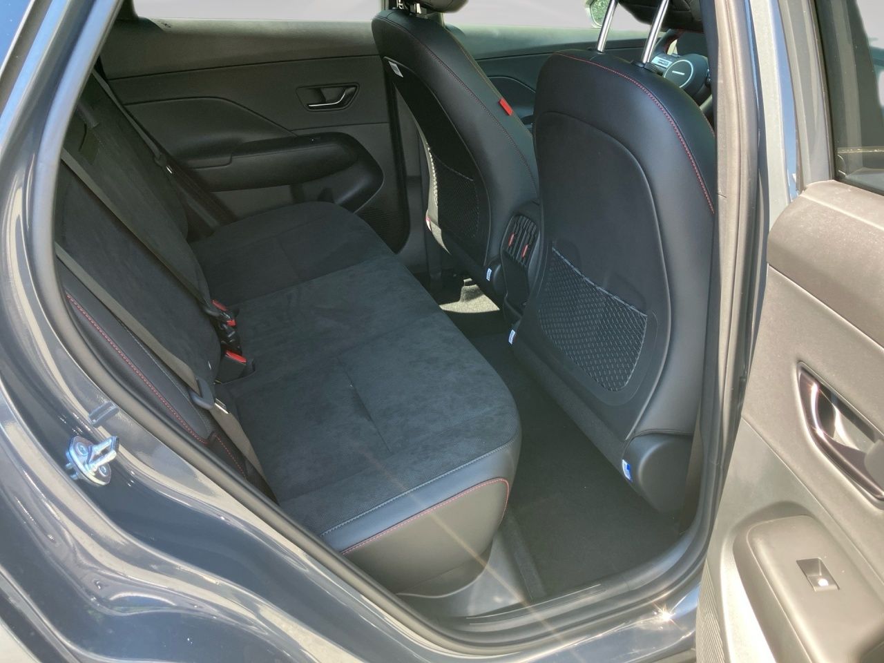 Fahrzeugabbildung Hyundai KONA N-LINE ACC AUT Akustikglas DynLicht Kam. LM
