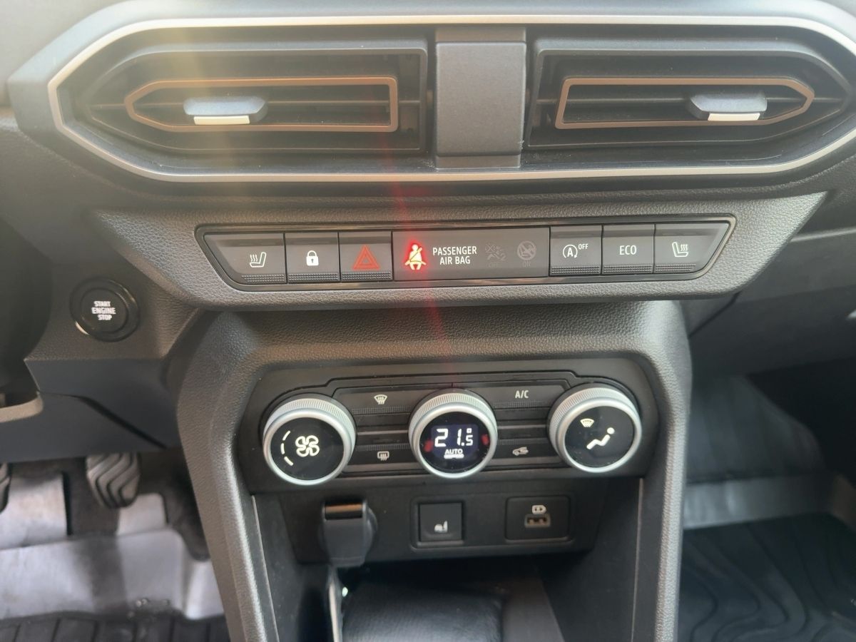 Fahrzeugabbildung Dacia Jogger Extreme+ TCe 100 Benzin/LPG 5-Sitzer