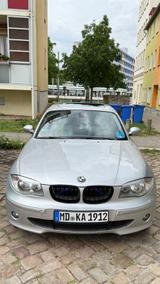 BMW 120i - M-Paket (20.000 km Motor) TÜV 2028 - BMW 120 aus 2005: 120i