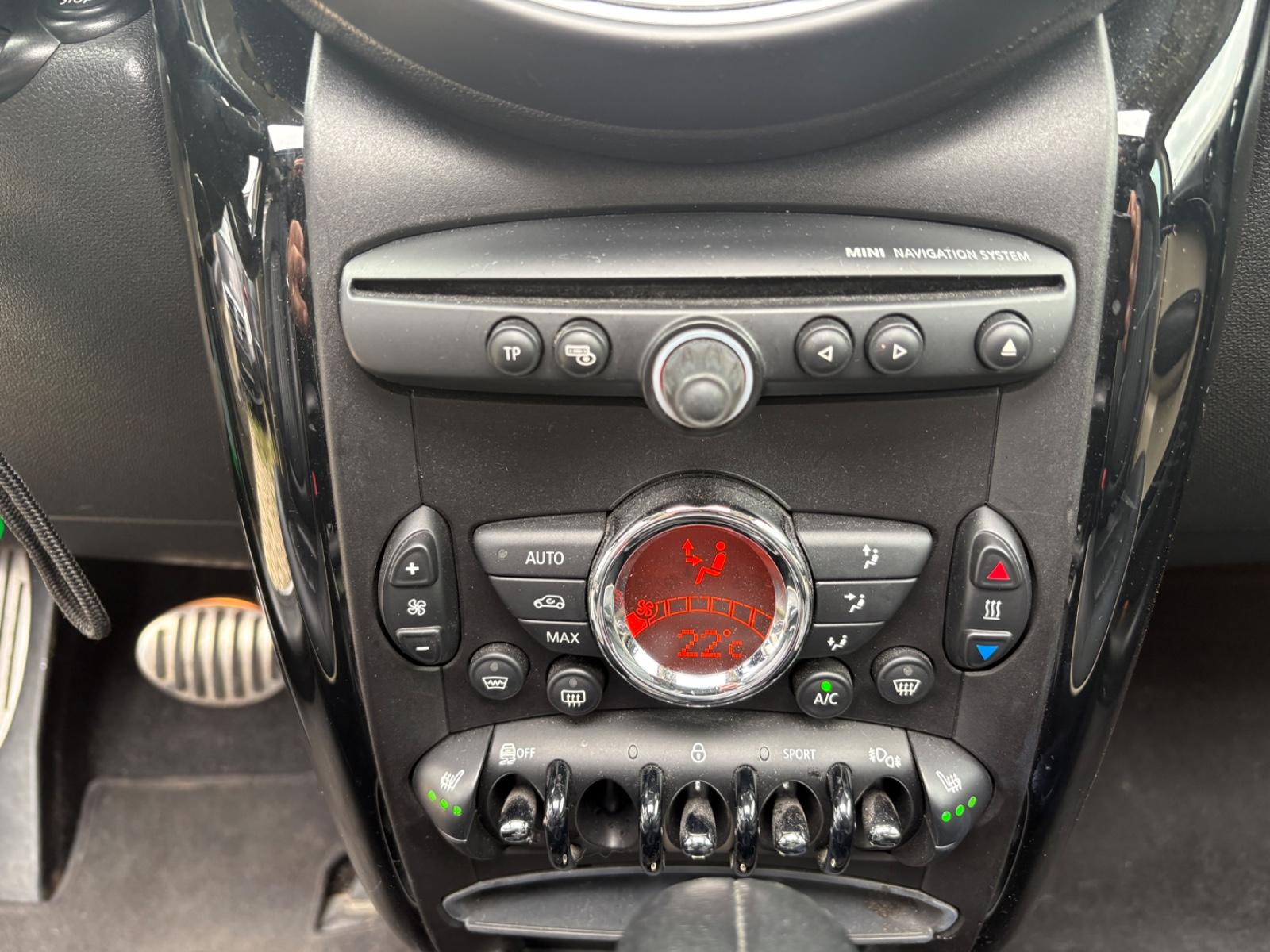 MINI Countryman S (Cooper) AUTOMATIK LEDER NAVI ALL4