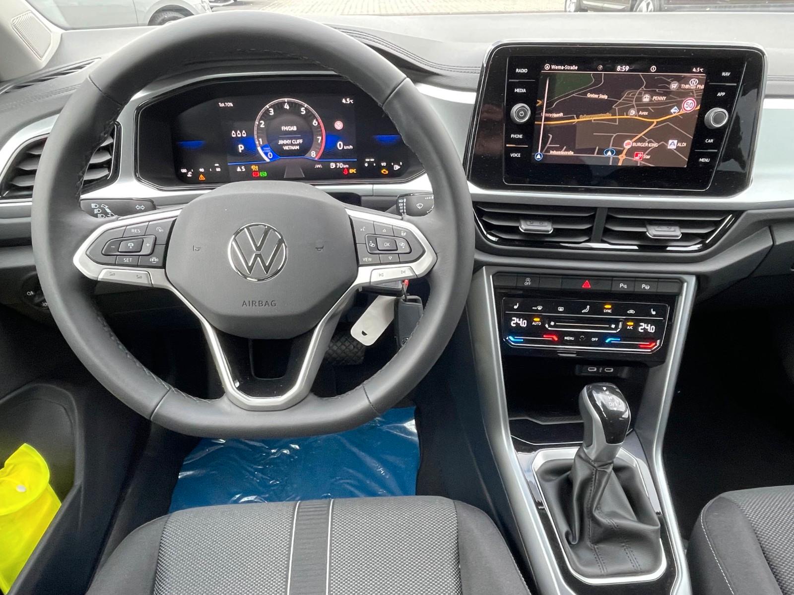 Volkswagen T-Roc Life DSG, AHK