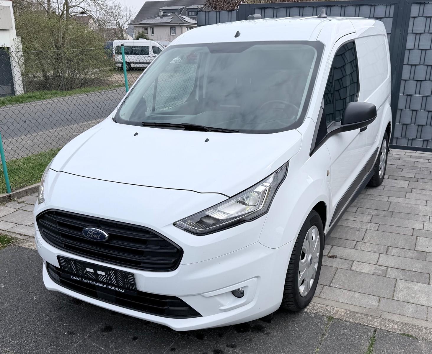 Ford Transit Connect Kasten Navi.  1. Hand mit Regal
